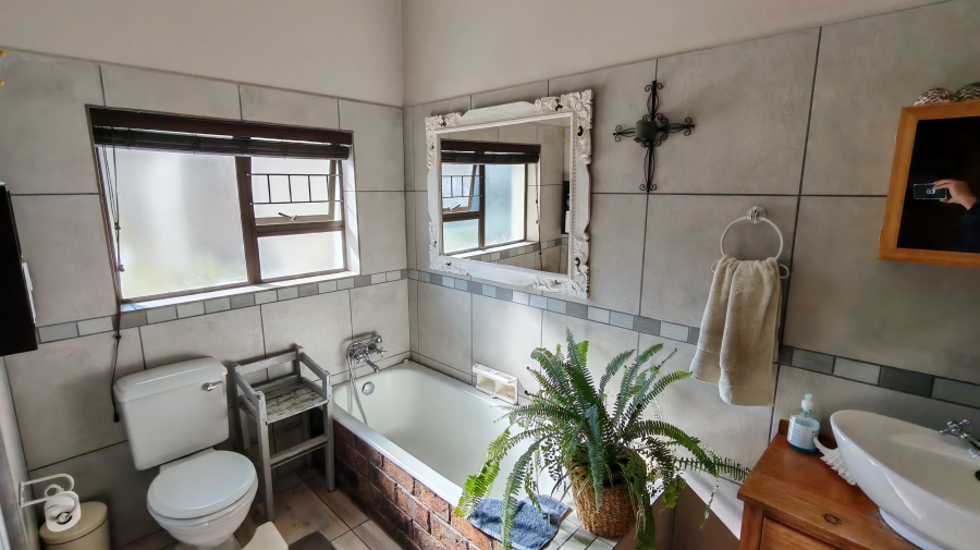 4 Bedroom Property for Sale in Cradock Eastern Cape